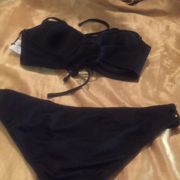 Black Bikini Set - Picture 2 of 4